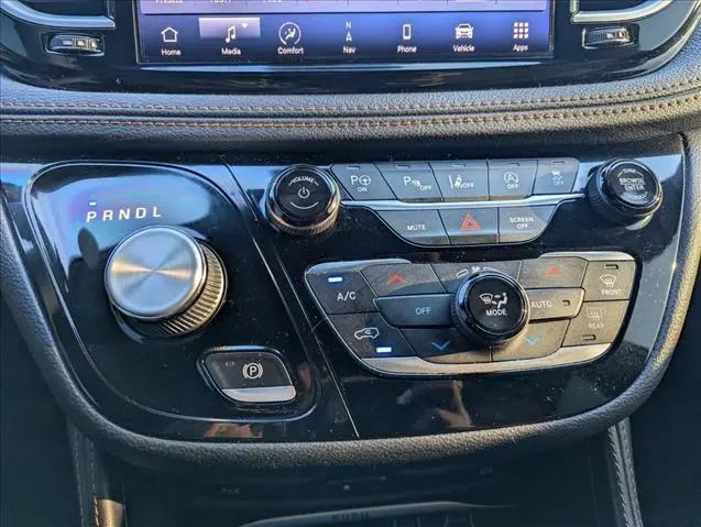 2022 Chrysler Pacifica Pinnacle AWD