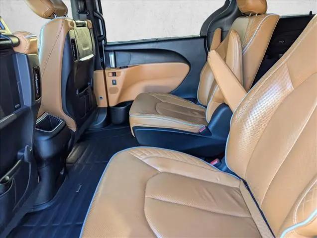 2022 Chrysler Pacifica Pinnacle AWD
