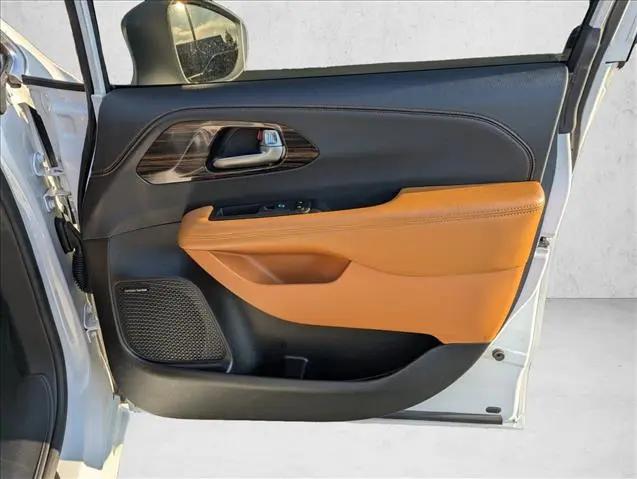 2022 Chrysler Pacifica Pinnacle AWD