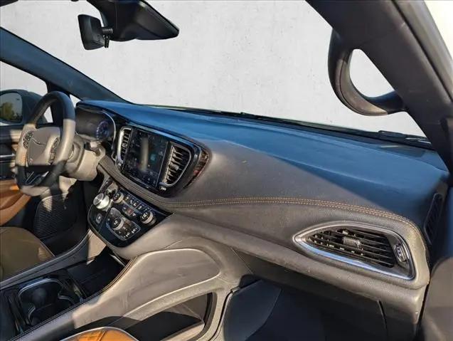 2022 Chrysler Pacifica Pinnacle AWD