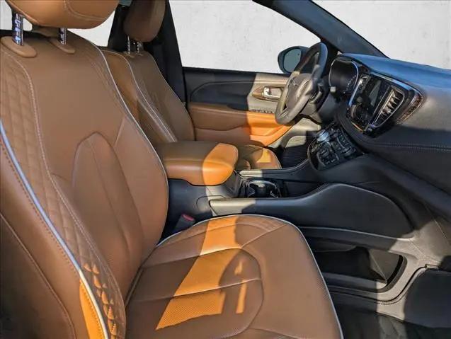 2022 Chrysler Pacifica Pinnacle AWD