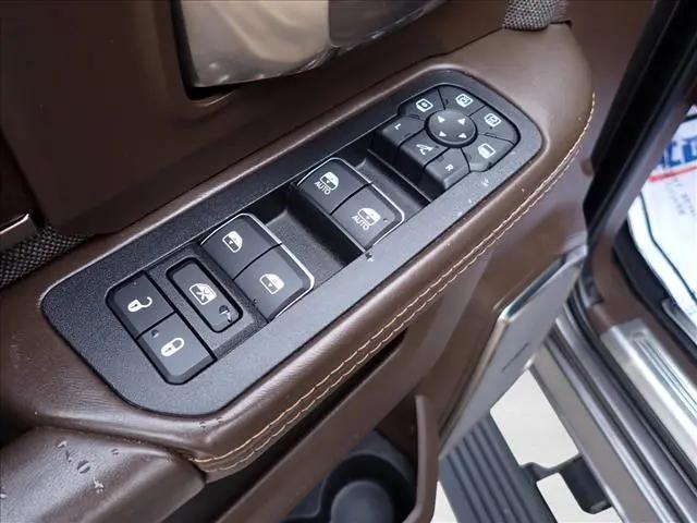 2025 Ram 3500 LimitedLimited Longhorn Mega Cab 4x4 64 Box