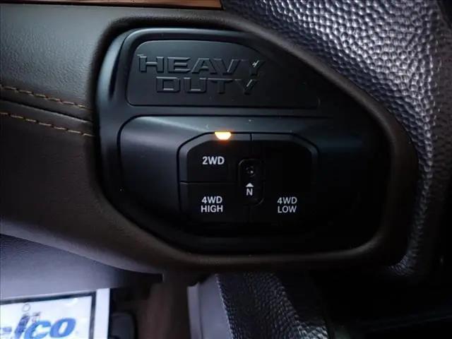 2025 Ram 3500 LimitedLimited Longhorn Mega Cab 4x4 64 Box