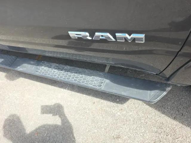 2020 Ram 1500 Laramie Crew Cab 4x4 57 Box