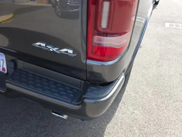 2020 Ram 1500 Laramie Crew Cab 4x4 57 Box