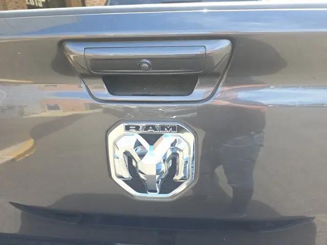 2020 Ram 1500 Laramie Crew Cab 4x4 57 Box