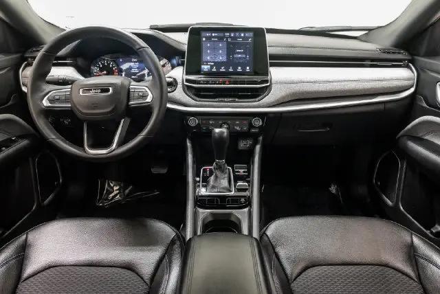 2025 Jeep Compass Latitude 4x4