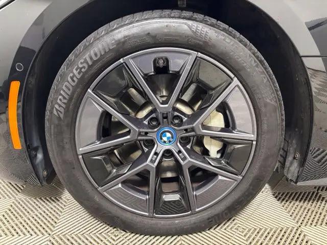 2024 BMW i4 xDrive40