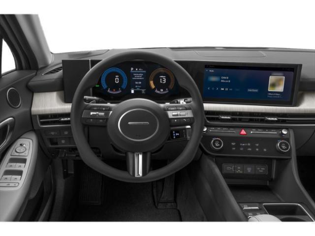 2026 Hyundai Sonata Hybrid photo 6 of 15