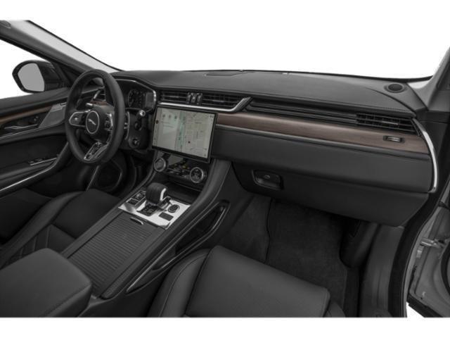 2022 Jaguar F-PACE photo 15 of 16