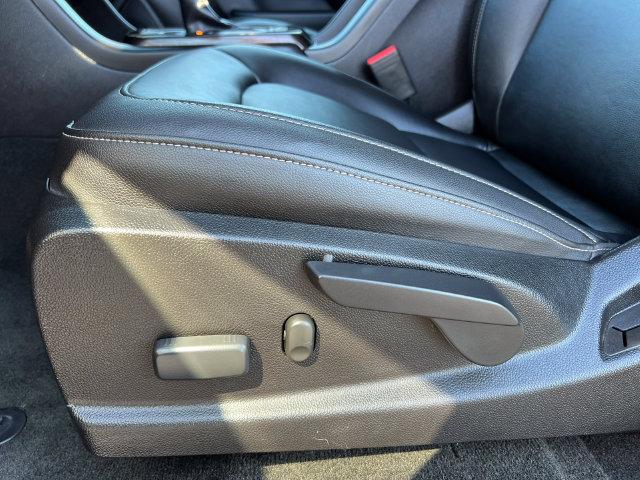 2016 GMC Canyon SLT