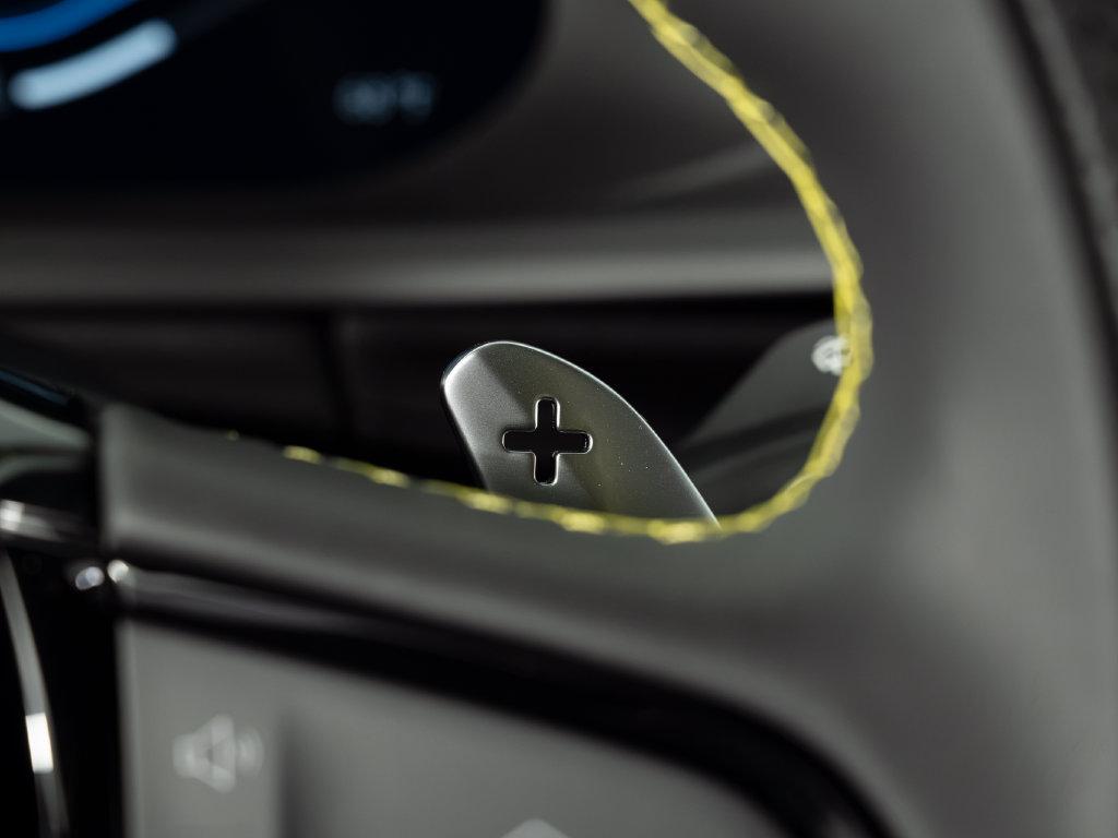 2027 Lotus Emira Turbo SE - Photo 31