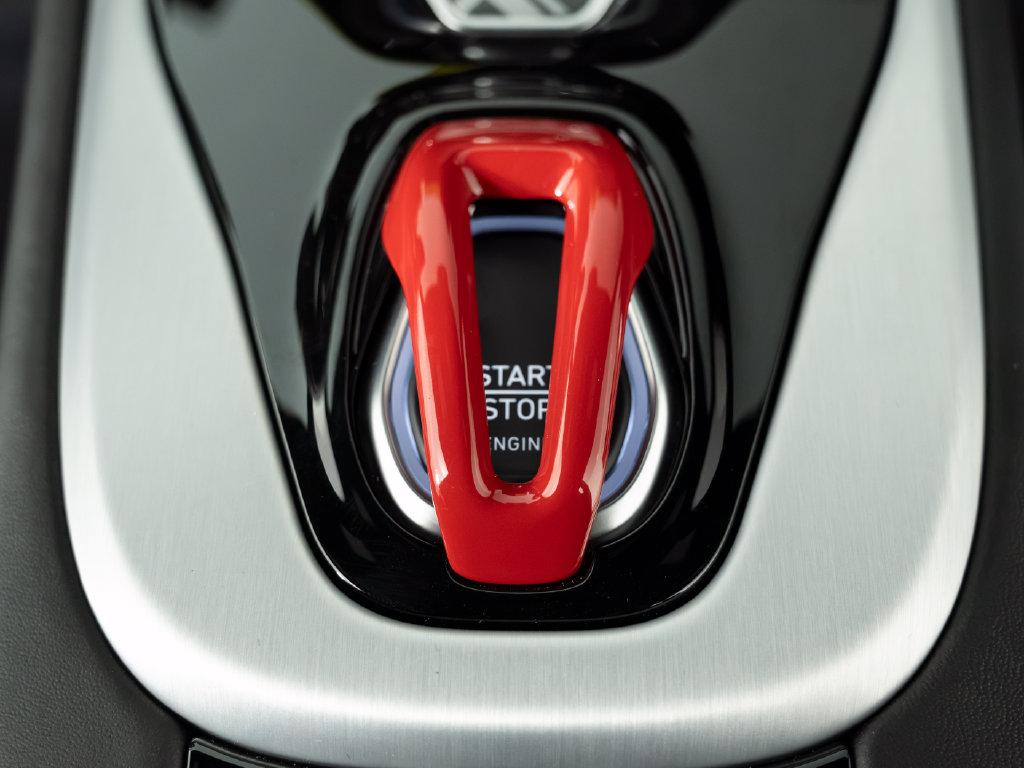 2027 Lotus Emira Turbo SE - Photo 35