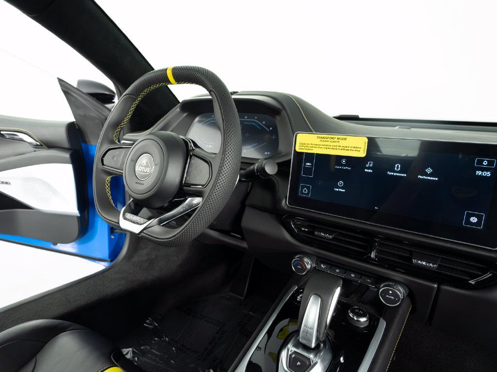 2027 Lotus Emira Turbo SE - Photo 38