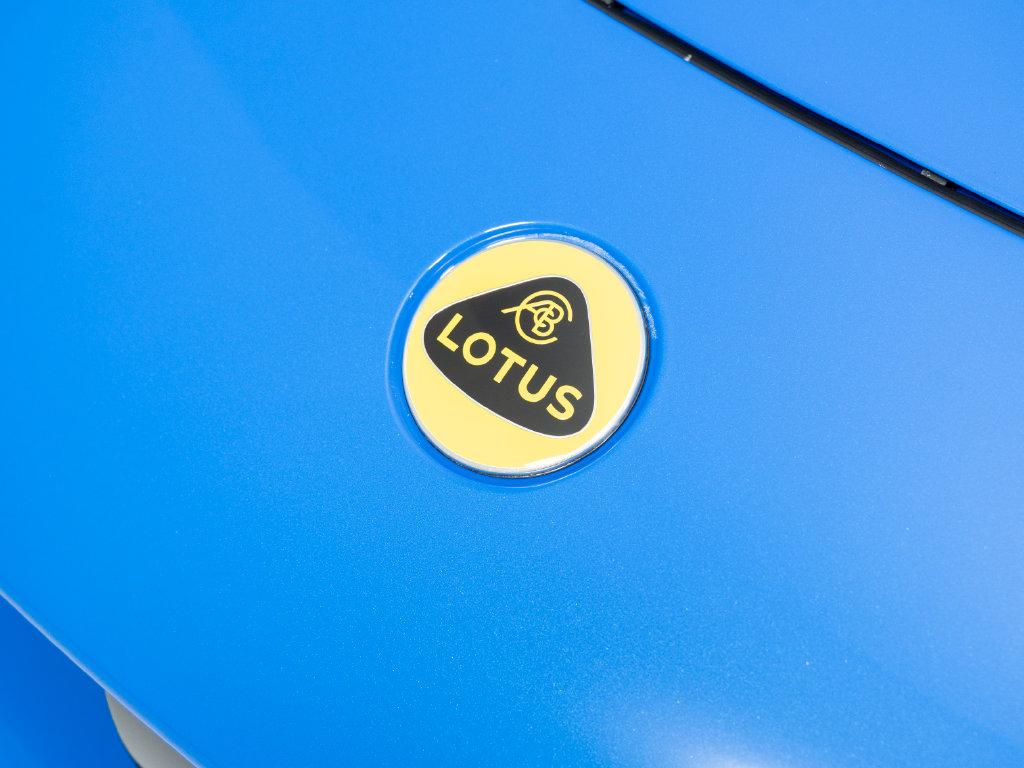 2027 Lotus Emira Turbo SE - Photo 48
