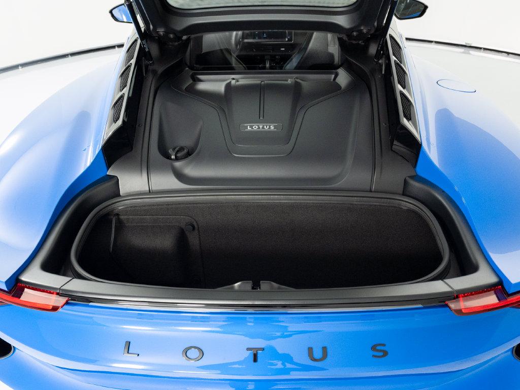 2027 Lotus Emira Turbo SE - Photo 56