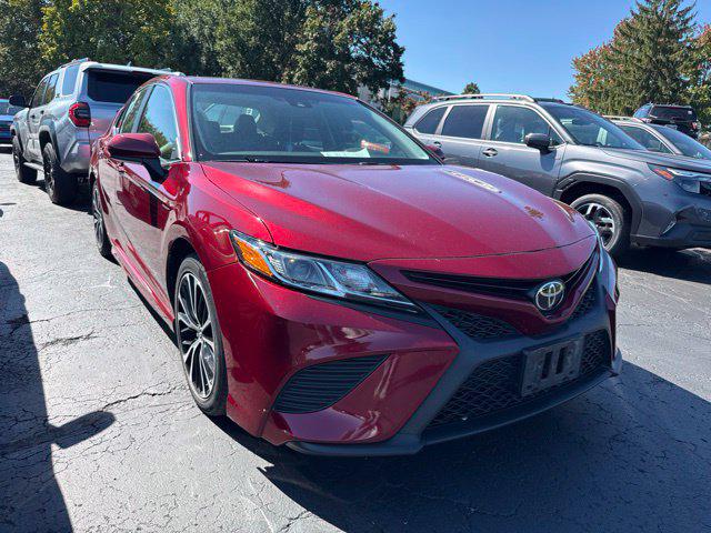 2018 Toyota Camry SE for sale in Fairfield, OH