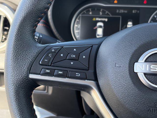 2024 Nissan Versa 1.6 SR