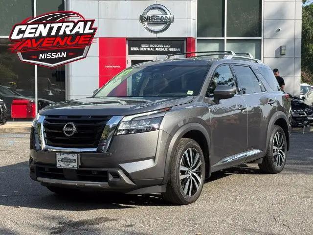 2024 Nissan Pathfinder Platinum 4WD for sale in Yonkers, NY