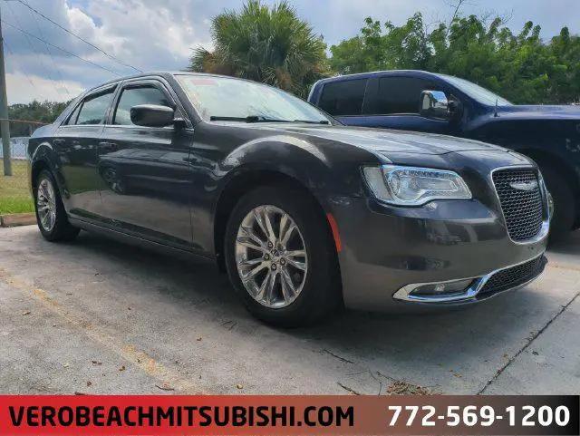 2020 Chrysler 300 Touring L for sale in Vero Beach, FL