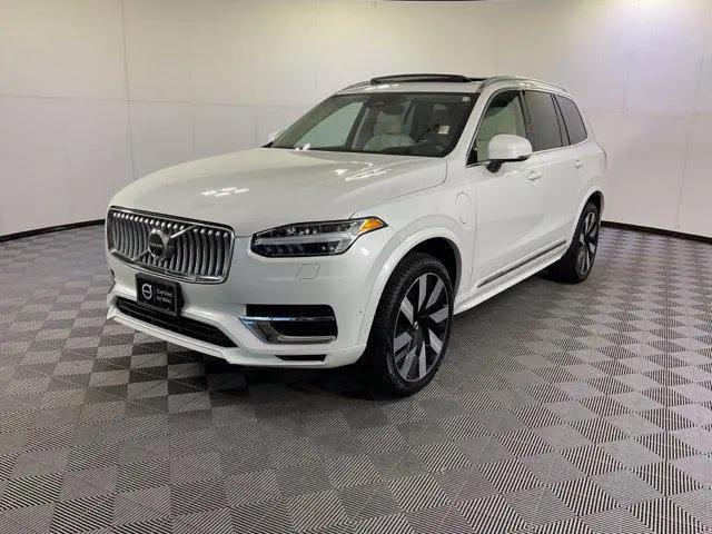2024 Volvo XC90 Recharge T8 Ultimate Bright Theme 7-Seater for sale in Fort Wayne, IN