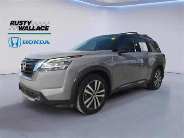 2022 Nissan Pathfinder Platinum 4WD for sale in Knoxville, TN