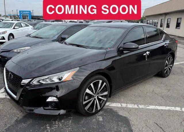 2021 Nissan Altima Platinum Intelligent AWD for sale in Hutchinson, KS
