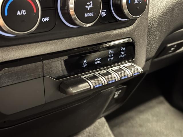 2020 Ram 1500 Big Horn Crew Cab 4x4 57 Box