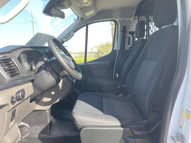 2025 Ford Transit Cargo Van Base