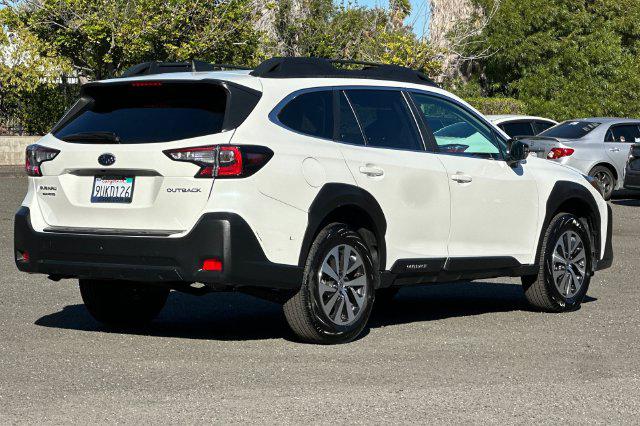 2025 Subaru Outback Premium
