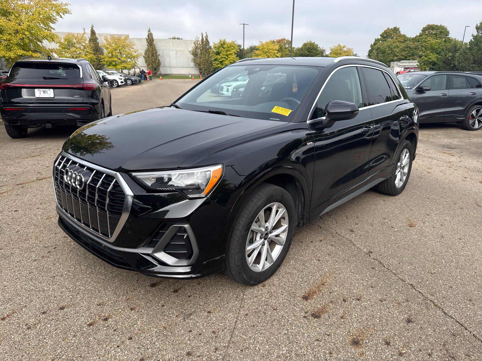/2022 Audi Q3
