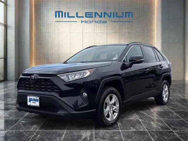 2020 Toyota RAV4 XLE for sale in Hempstead, NY