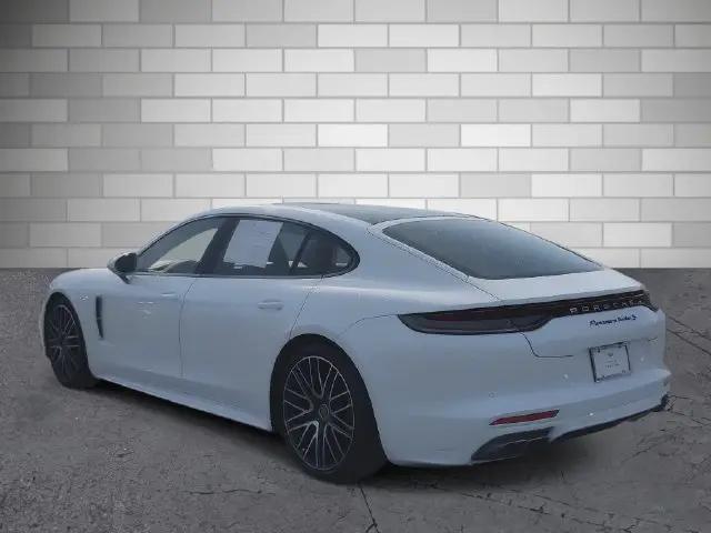2023 Porsche Panamera Turbo S Executive