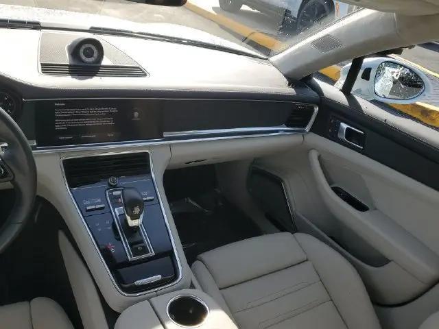 2023 Porsche Panamera Turbo S Executive
