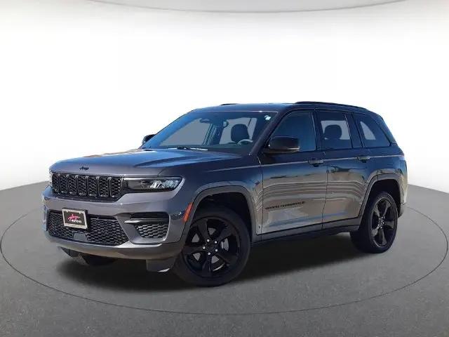 2023 Jeep Grand Cherokee Altitude 4x4 for sale in Creve Coeur, MO