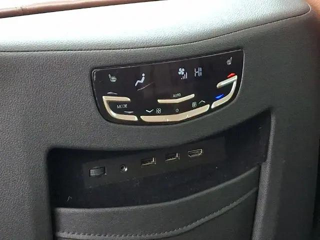 2020 Cadillac Escalade 4WD Luxury