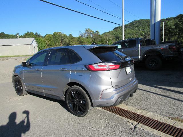 2024 Ford Edge ST