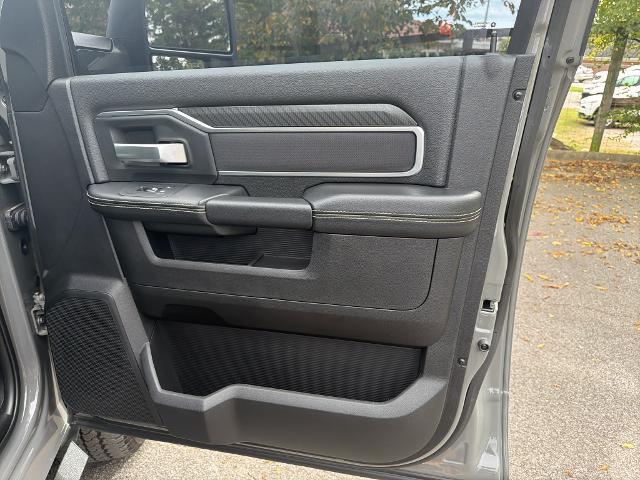 2026 Ram 2500 Big Horn Crew Cab 4x4 64 Box