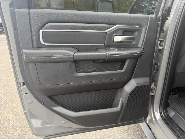 2026 Ram 2500 Big Horn Crew Cab 4x4 64 Box