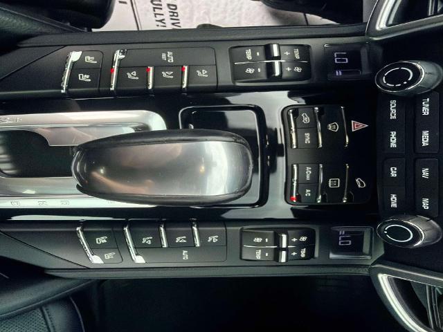 2018 Porsche Cayenne Platinum Edition