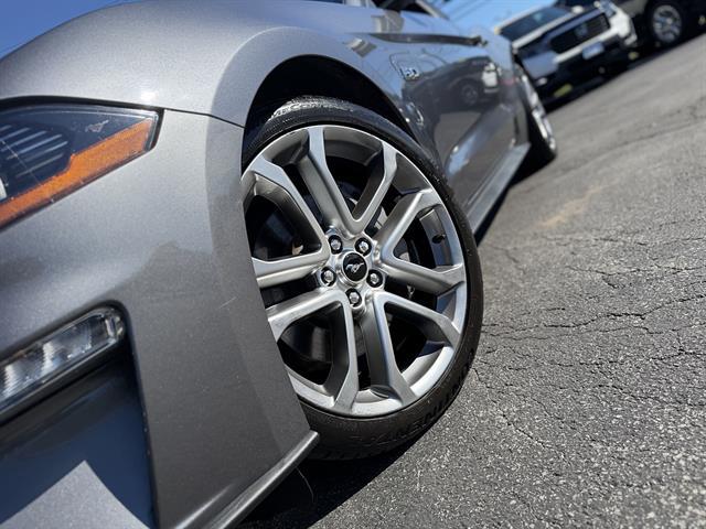 2021 Ford Mustang GT Fastback