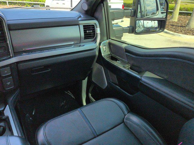 2025 Ford F-350 Platinum