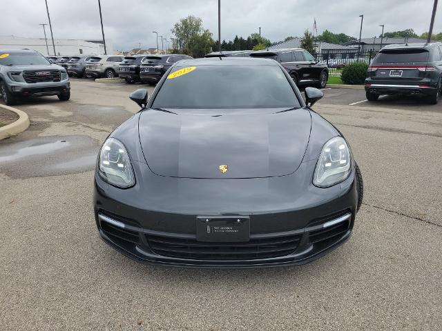 2019 Porsche Panamera Base