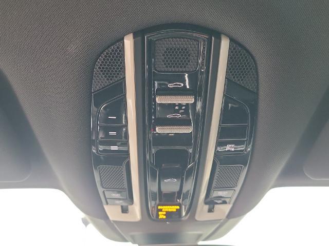 2019 Porsche Panamera Base