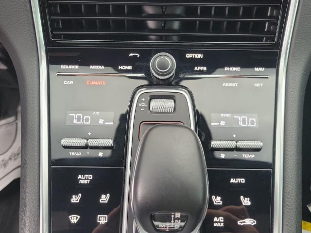 2019 Porsche Panamera Base