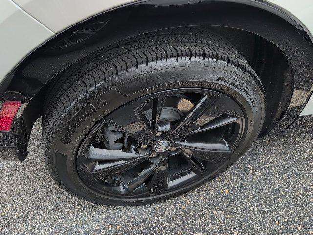 2023 Buick Envision Essence AWD