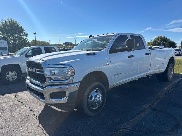 2022 Ram 3500 Tradesman Crew Cab 4x4 8 Box for sale in Chattanooga, TN
