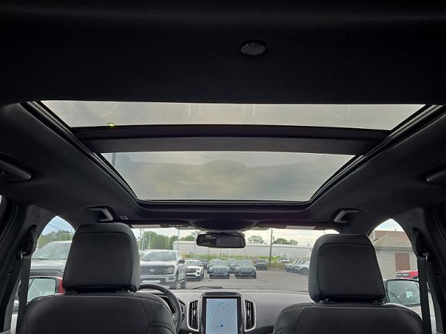 2024 Ford Edge ST