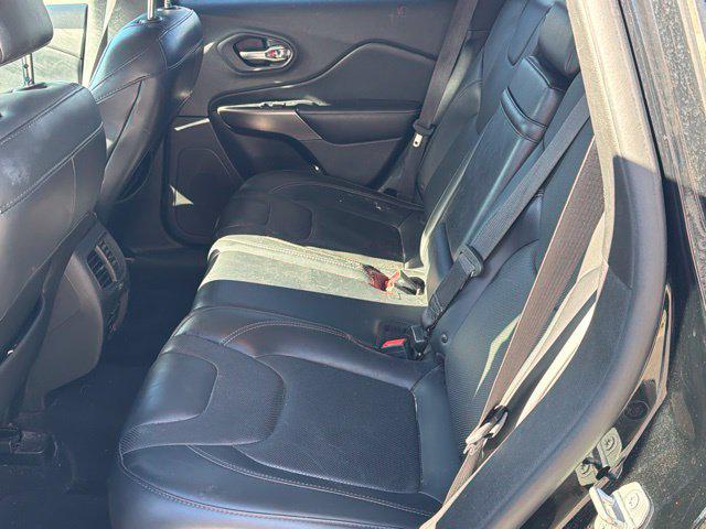 2019 Jeep Cherokee Limited FWD