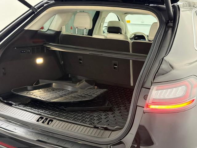 2023 Lincoln Nautilus Black Label